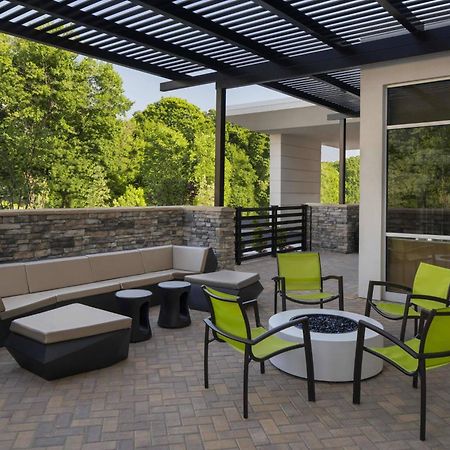 Springhill Suites By Marriott Tuckahoe  Екстериор снимка