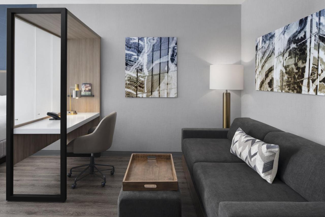 Springhill Suites By Marriott Tuckahoe  Екстериор снимка